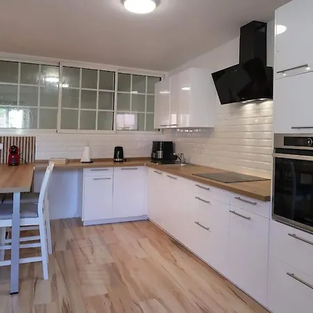 Apartment Centre