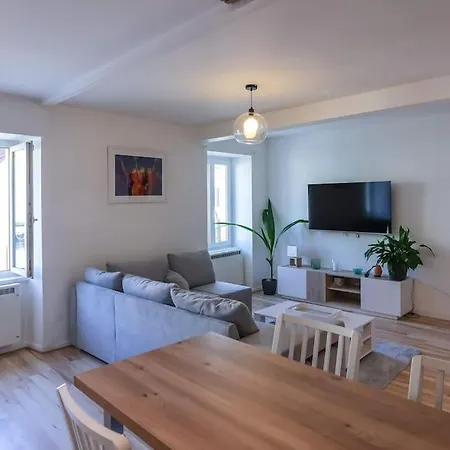 Centre Apartment